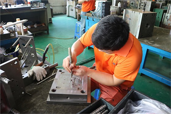 注塑模具制造廠(chǎng)——博騰納專(zhuān)注給客戶(hù)做更高品質(zhì)的模具