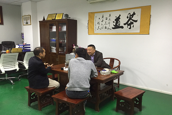 深圳塑膠模具制造廠——全民養(yǎng)生運(yùn)動(dòng)！動(dòng)！動(dòng)起來(lái)！